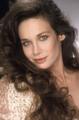 Vídeos pornôs com Mary Crosby Nude 